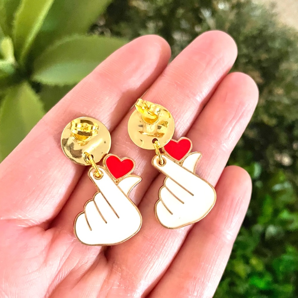 Heart In Hand Earrings - Picture 4 of 4